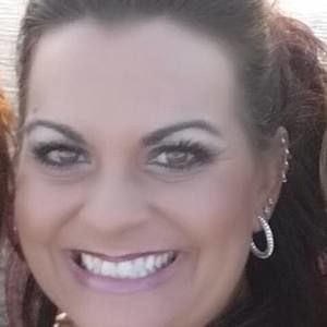 Meet your Posher, Shellie